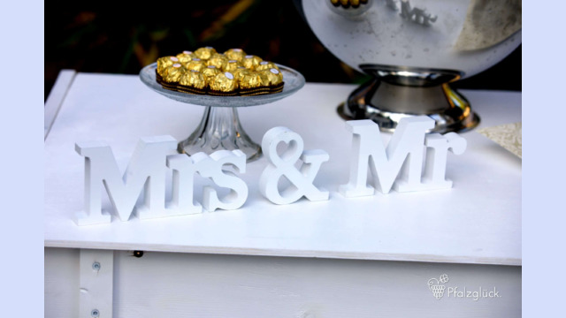 Mrs und Mr Dekoration